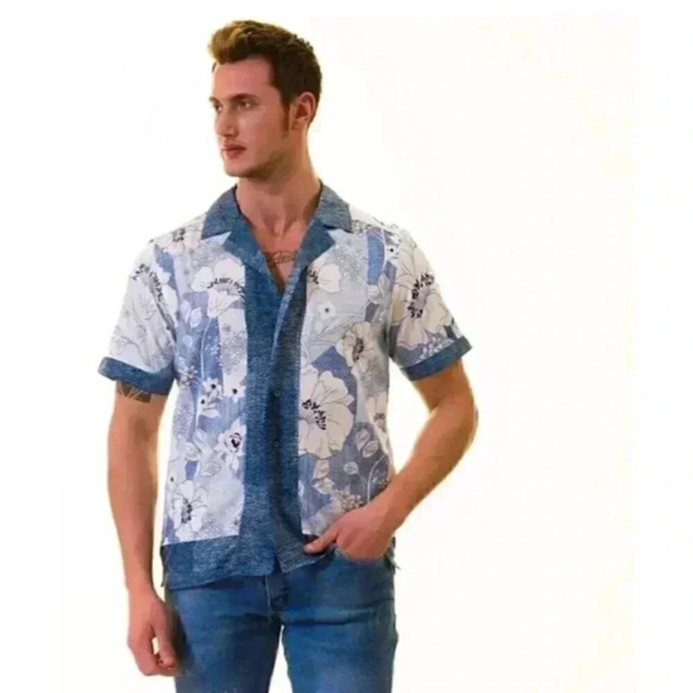 Gravity Men’s Shirt size XL Weekend Blue‎ Floral button up Denim short sleeve